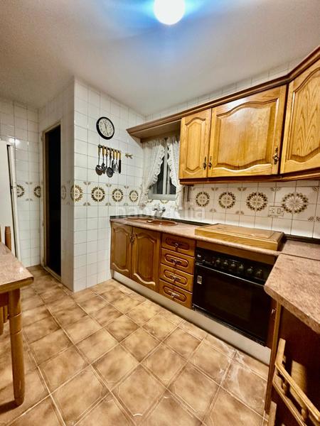 Foto 1c834bc0-edbc-4fdb-9bb5-64d920d494ef. Piso en avenida de andalucía 52 ? oportunidad en el gran eje – ? en Jaén