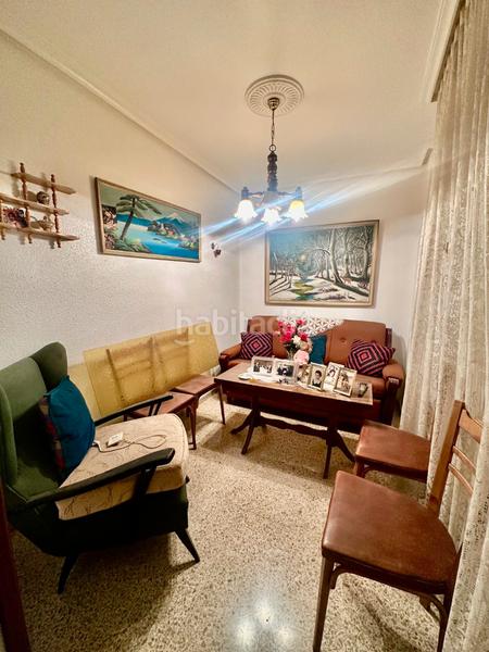 Foto bece951f-cb33-4e6c-b39e-814daa2f592e. Piso en avenida de andalucía 52 ? oportunidad en el gran eje – ? en Jaén