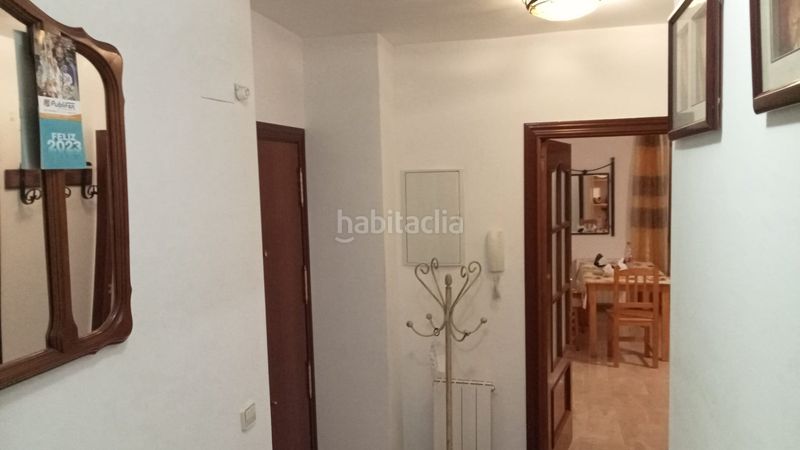 Foto cad3607b-c2b1-4124-8880-feae8a49d849. Pis amb calefacció a Ctra. Circunvalación - La Magdalena Jaén