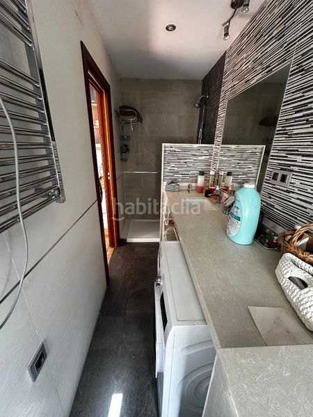 Foto ca7213d2-6396-4481-85bf-f4d8941a0155. Casa adossada a Peñamefecit - Avda Barcelona Jaén