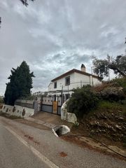 Masía en Puente Jontoya - Puente de la Sierra - El Arroyo. Vive en el cmapo a solo 15 minutos de jaén
