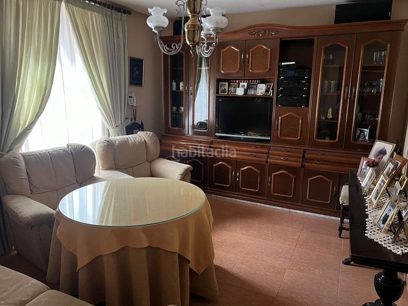 Foto 346c75a4-371a-4152-9e75-e3eb07c54d01. Casa adossada a Belén - San Roque Jaén