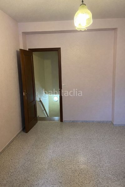 Foto 055fcf77-f73f-4b52-af18-d81199d70eb7. Casa adossada a Ctra. Circunvalación - La Magdalena Jaén