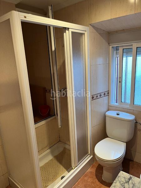 Foto f2523e70-8dd3-4248-8af7-40d102ea7086. Casa adossada a Ctra. Circunvalación - La Magdalena Jaén