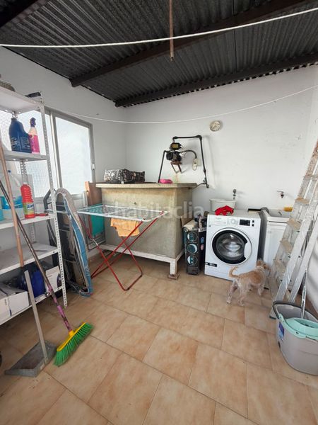 Foto ab994b74-317b-4ea2-88ae-66ee1b3eaf66. Casa amb aparcament a Ctra. Circunvalación - La Magdalena Jaén