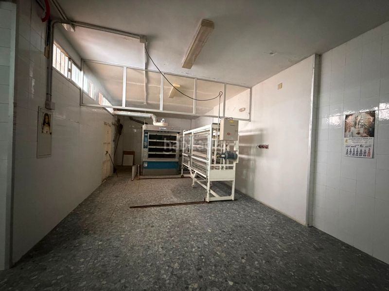 Foto b659f2ee-e077-430a-8ab5-45e7dbe1fd80. Casa amb aparcament a Ctra. Circunvalación - La Magdalena Jaén