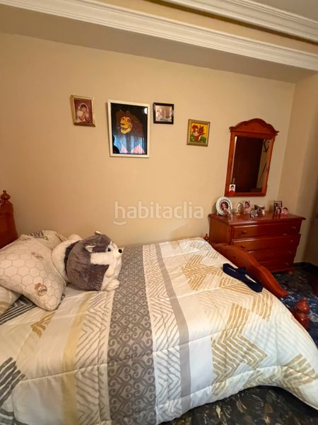 Foto bde2d48f-2b06-40e6-9515-11f39ab1bb80. Casa amb aparcament a Ctra. Circunvalación - La Magdalena Jaén