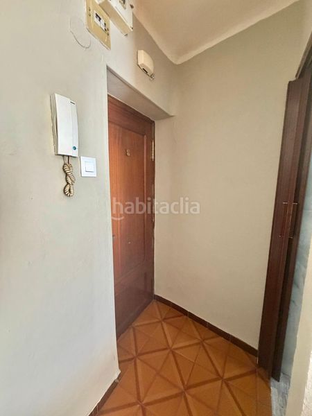 Foto 0d02aeb1-c126-4dad-b654-9d45eb7e2336. Piso en Peñamefecit - Avda Barcelona Jaén