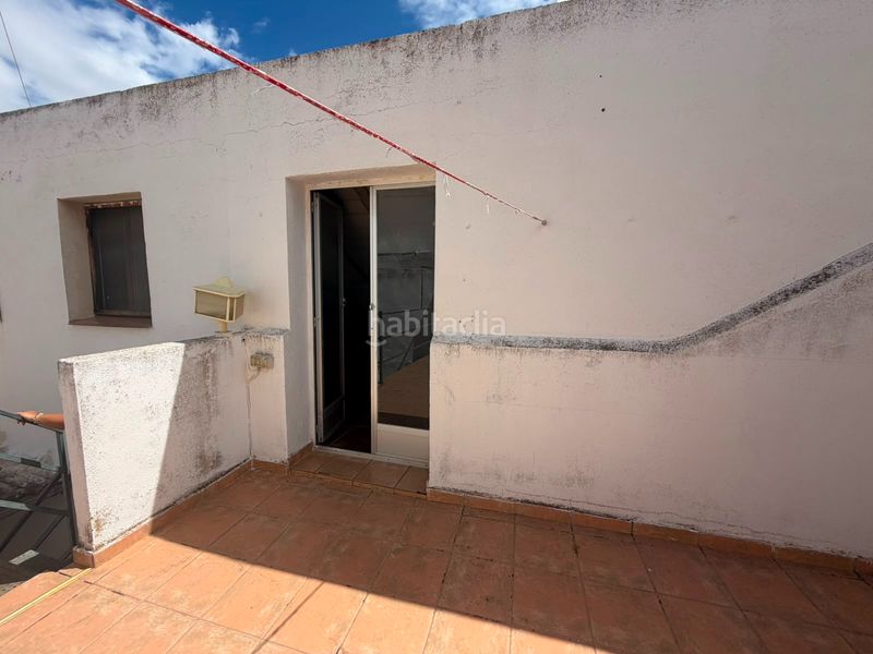 Foto 00eba0b6-e7ea-41b9-a0fe-769de50e9f59. Casa amb aparcament a Santa Isabel Jaén