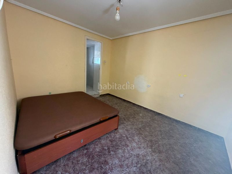 Foto 7704c2ef-c0b7-4aa2-8477-a9cf84fa5141. Casa amb aparcament a Santa Isabel Jaén