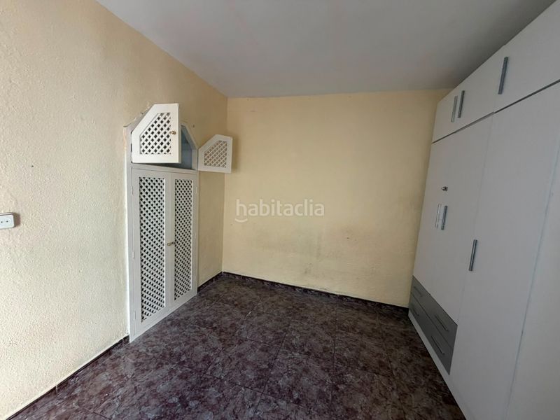 Foto a0140463-c49f-4f76-956a-2026cfe8fde0. Casa amb aparcament a Santa Isabel Jaén