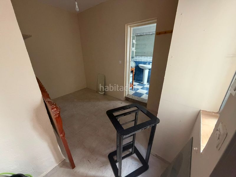 Foto e10b1875-8cbe-44f0-ada2-f135e9575a04. Casa amb aparcament a Santa Isabel Jaén
