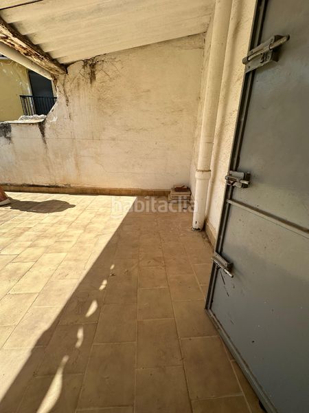 Foto eb8a651c-af67-439f-b8ef-b33a4a7eba54. Casa a Ctra. Circunvalación - La Magdalena Jaén