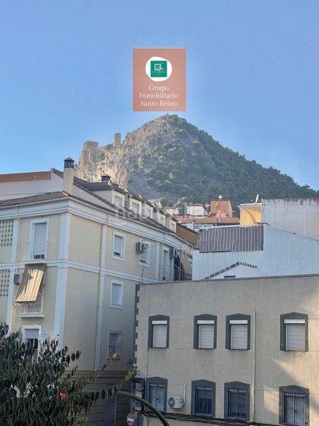 Foto bda4535d-03c7-4168-b404-1fc838c0fe04. Piso en San Ildefonso - Catedral Jaén