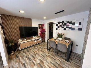 Piso  Calle hernán cortés. Pisazo en venta junto a av arjona