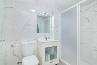 Location Appartement  Calle calle delfín. Piso de alquiler para estudiantes en el barrio de la chana, gran