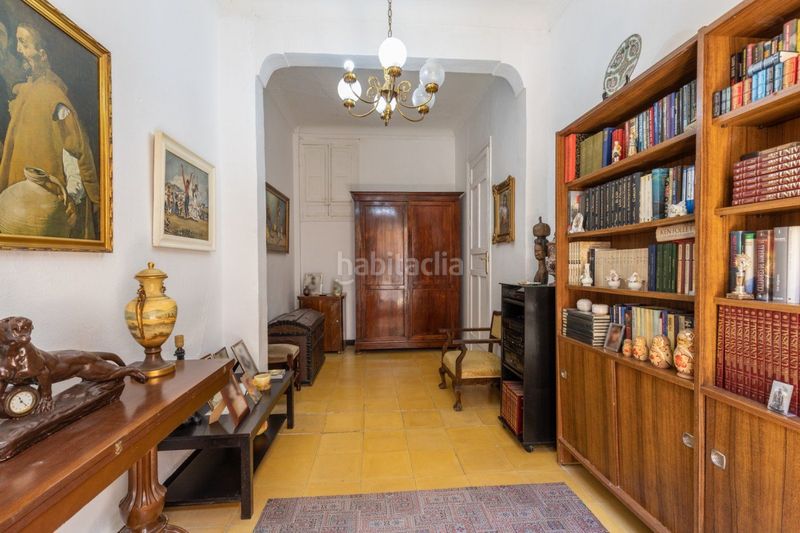 Foto c6d80807-85e0-46ab-a121-c7b06a15c8d8. Edificio en Centro - Sagrario Granada