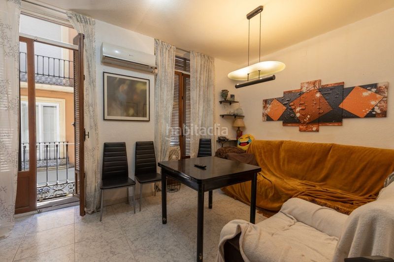 Foto d7b9ee5e-2fe1-4989-a0ea-106f408321e5. Edificio en Centro - Sagrario Granada