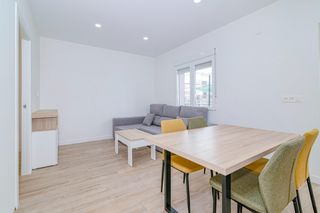 Miete Erdgeschoss in Angustias - Chana - Encina. Alquiler piso totalmente reformado y equipado con mobiliario y e