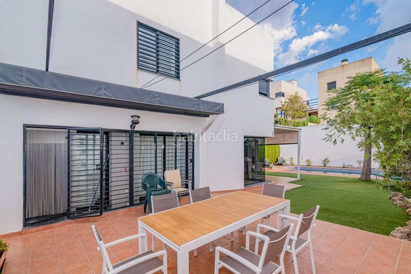 Foto bce66b7b-5aa7-440e-846a-4e1ef4f1a6f5. Chalet mit heizung parking pool in Loma Verde Albolote