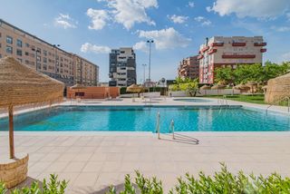 Affitto Attico in Av. F. Garcia Lorca - Nueva Estación Autobuses. Alquiler de atico de 3 dormitorios en urbanizacion residencial e
