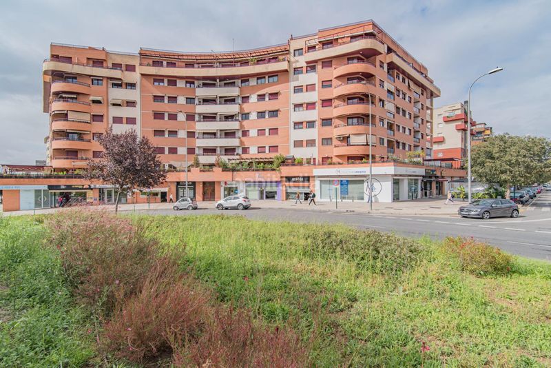Foto 0a1dea9d-8623-45c4-a600-e31e2fee9e2f. Miete dachwohnung mit heizung parking pool in Av. F. Garcia Lorca - Nueva Estación Autobuses Granada