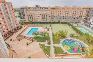 Lloguer Pis  Avenida federico garcia lorca. Precioso piso de 3 dormitorios en uno de los residenciales mas c