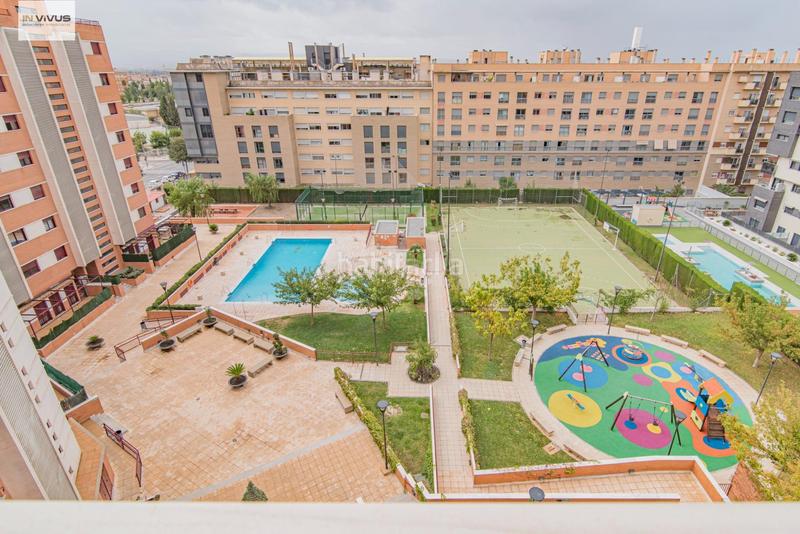 Foto 97f952db-239a-4791-a324-bc60ffa43e10. Location appartement avec chauffage parking piscine dans Granada