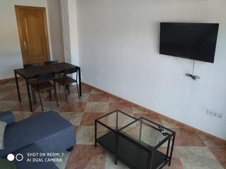 Lloguer Pis a Cartuja. Alquiler de piso de 3 dormitorios , totalmente reformado y equip