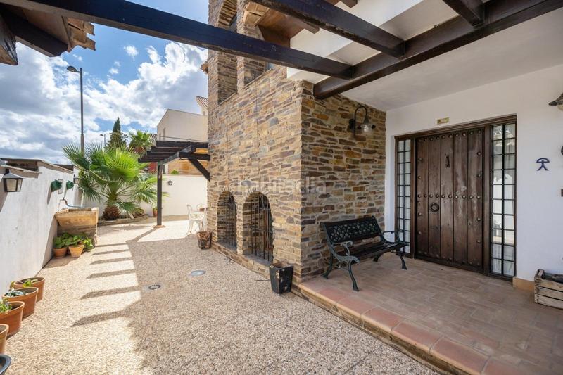 Foto c587e983-1781-4e87-af46-02d9fc371b05. Chalet mit pool in Altos de la Zubia Zubia (La)