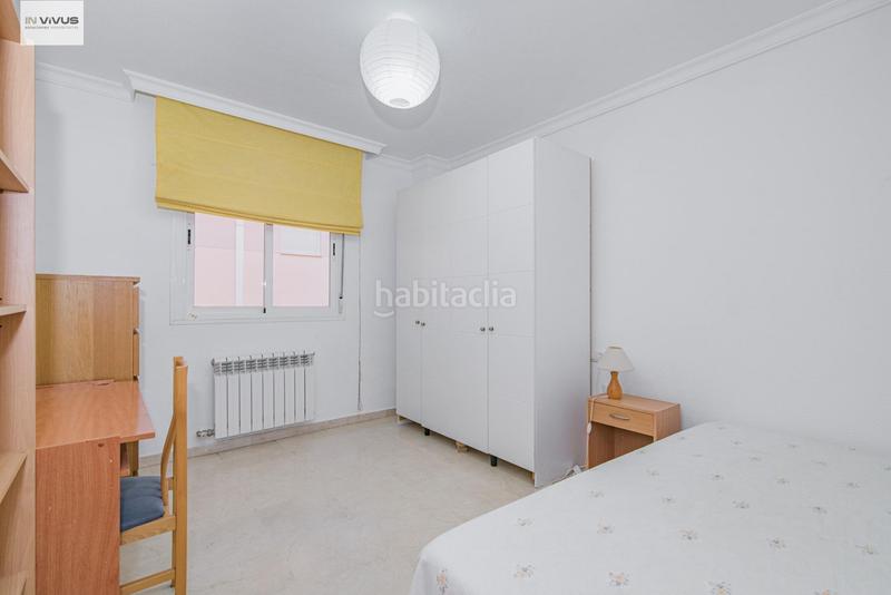 Foto 34f13a0a-ad7c-432e-9122-fd28a1d0ce54. Location appartement avec chauffage parking piscine dans Granada