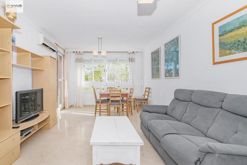 Foto 6df41e12-7312-499b-a9a9-b9825eebaf50. Location appartement avec chauffage parking piscine dans Granada