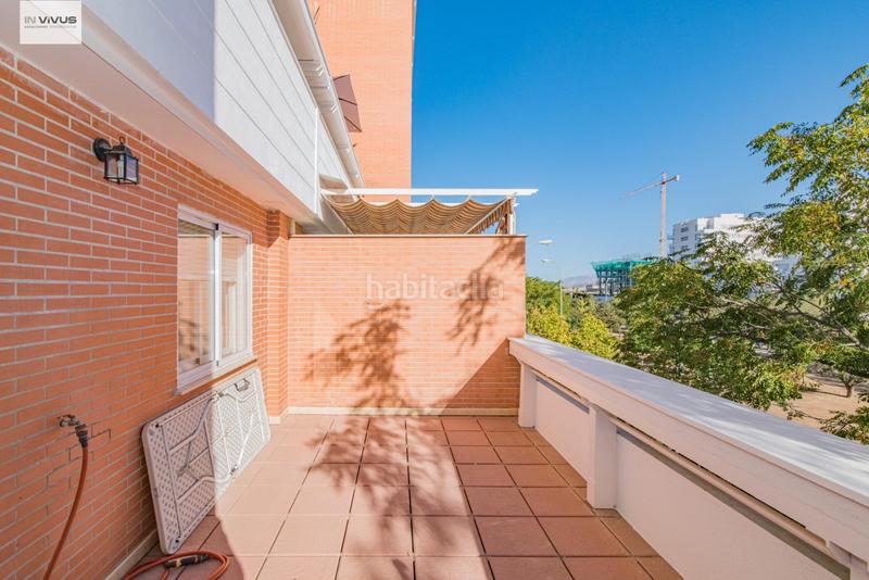 Foto f1824791-8041-46e6-a972-baeb96dc519e. Location appartement avec chauffage parking piscine dans Granada