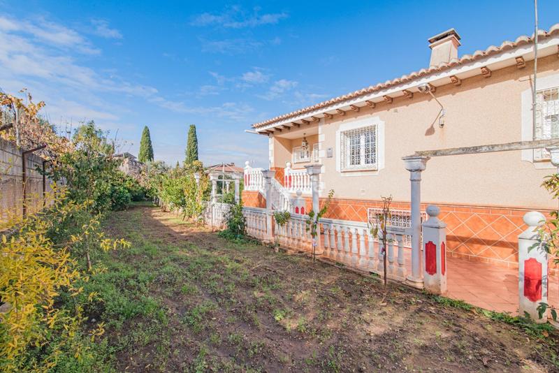 Foto f0c4c5ba-b624-4ba4-ab60-83749ac46d9e. Chalet ogijares chalet independiente en parcela de 1350 metros cuadrados. en Ogíjares