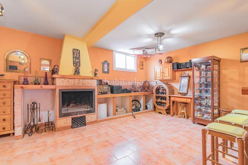 Foto 2396ab7c-1d3d-453f-8852-b8fafc8564d9. Casa aparellada amb aparcament piscina a Purchil Vegas del Genil