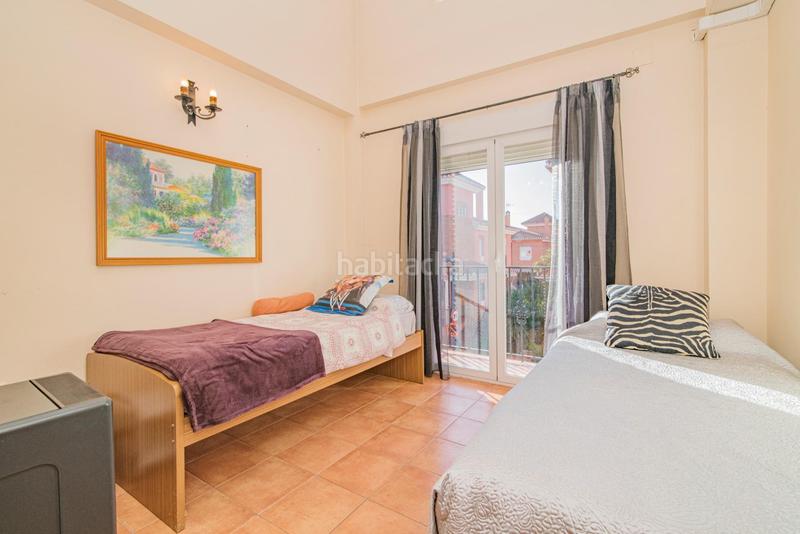 Foto 4f03da11-32de-400d-b924-2e82eba5dc23. Casa aparellada amb aparcament piscina a Purchil Vegas del Genil