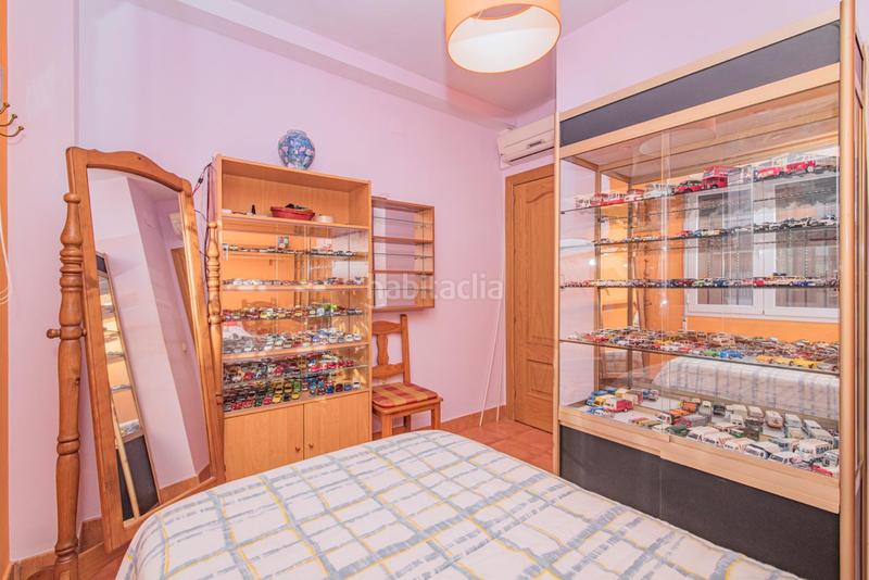 Foto 7b3a12c6-a677-4950-9007-7142a6be207b. Casa aparellada amb aparcament piscina a Purchil Vegas del Genil