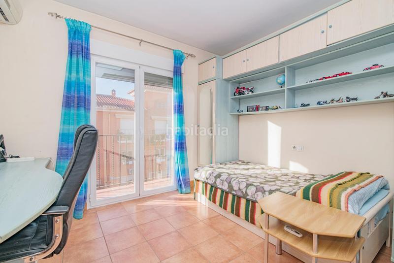 Foto daeb9d14-2d39-48fe-99ba-c6998cbee959. Casa aparellada amb aparcament piscina a Purchil Vegas del Genil