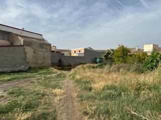 Terreny residencial a Chimeneas. Venta de solar industrial en chimeneas