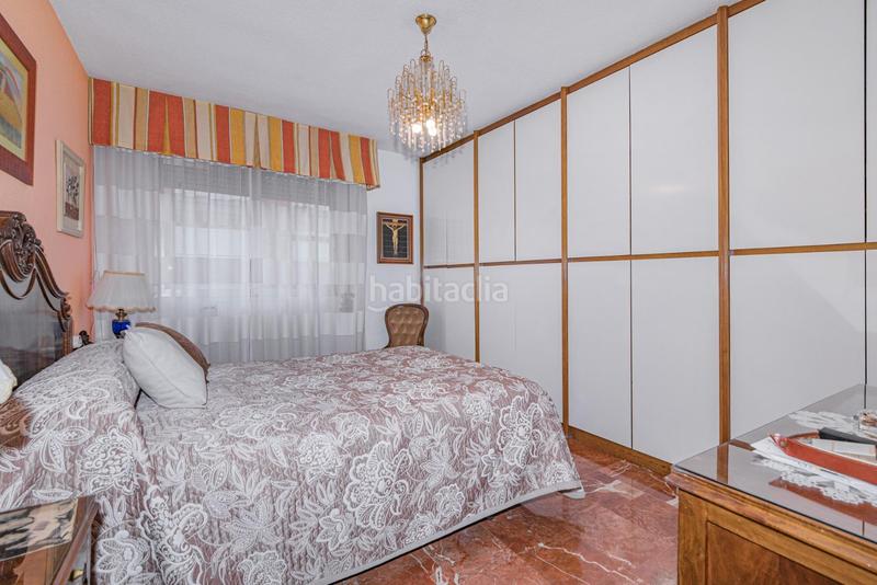 Foto 5a106c40-350a-4077-982b-d9c0669a93cb. Piso gran piso centro en Cervantes Granada