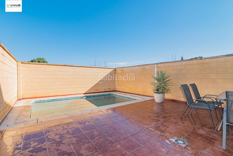 Foto c57b8573-ad1e-42d5-b54a-078d71d283c0. Lloguer casa adossada amb calefacció aparcament piscina a Vegas del Genil