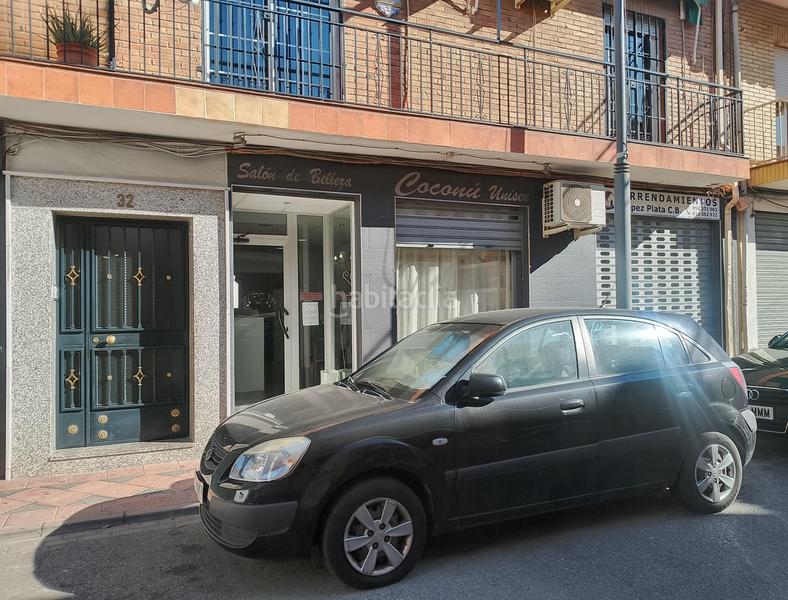 Foto 49c2d504-989f-42ac-8dfc-87201472eb14. Alquiler local comercial en calle tres cruces alquila tu espacio ideal ! en Armilla
