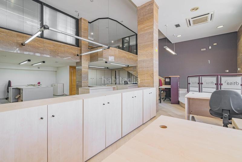 Foto 1e5eaf53-364b-4569-8d19-effc0c9f39a7. Local comercial en avenida andalucia 34 oportunidad única! local comercial en avenida andalucia en Granada