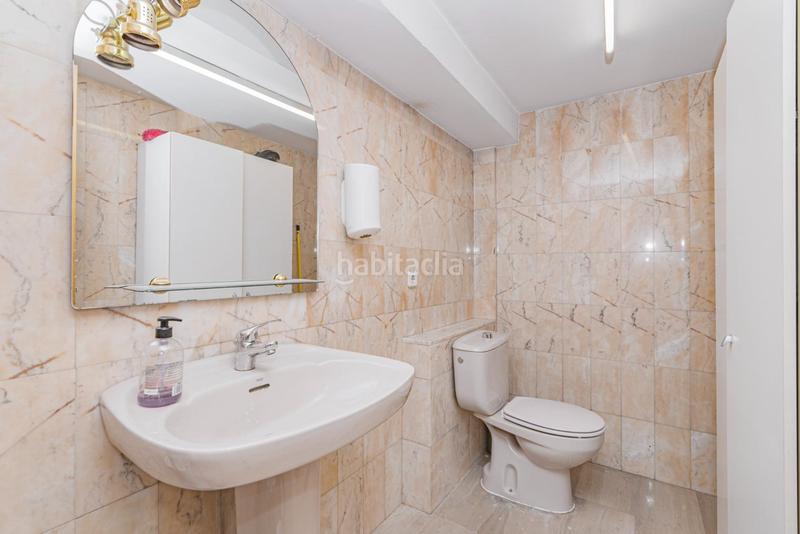 Foto 54a97170-ebf8-45d0-81f1-aabdda1c2601. Local comercial en avenida andalucia 34 oportunidad única! local comercial en avenida andalucia en Granada