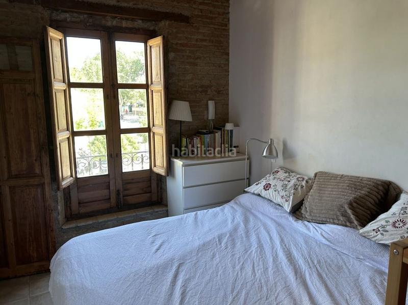 Foto a9b0688e-68fc-489e-9232-70fb54c4da0b. Chalet en calle gran vía de colón en Centro - Sagrario Granada