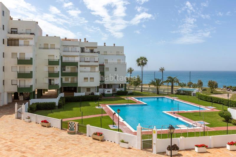 Foto 70d2b6c1-4027-45de-aade-e5b367088770. Dúplex amb piscina a Salobreña costa Salobreña