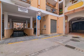 Lloguer Local Comercial a Ogíjares. Amplio local centro ogijares