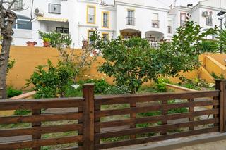 Casa adossada a Villa de Otura. Casa en otura con piscina comunitaria