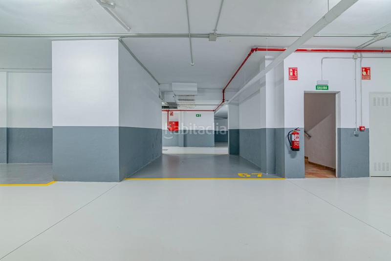 Foto d5d3c3a4-7c14-456f-b413-ce2a9896519a. Location appartement avec chauffage parking piscine dans Gabias (Las)