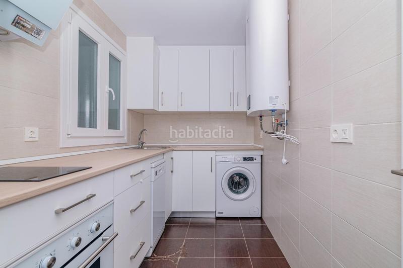 Foto 8582323b-21b0-4d10-b526-21a6600b74dc. Rent flat with heating parking pool in Residencial Triana - Barrio Alto Gabias (Las)